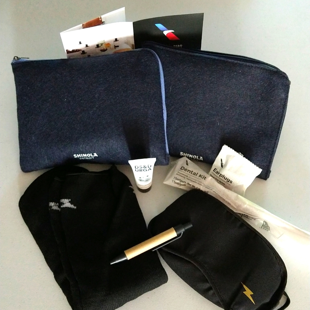 2 Amenity Kits Shinola Detroit American Airlines